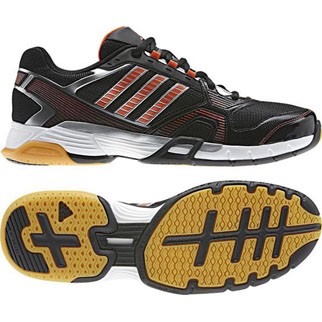 adidas Herren-Indoorschuhe OPTICOURT TEAM LIGHT (black/metallic silver/high energy) - 40 2/3